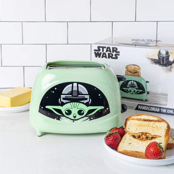 Star Wars The Mandalorian The Child 2-Slice Toaster