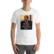 I love Pretzel Day T-Shirt-Moneyline